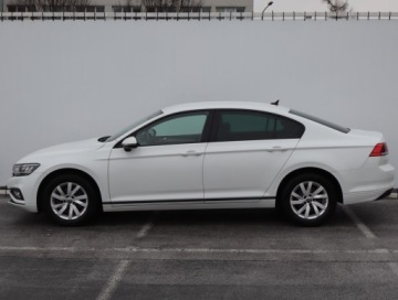 Volkswagen Passat B8 Limousine Facelifting 2.0 TDI SCR 150KM 2021 VW Passat 2.0 TDI, Salon Polska, 1. Właściciel, zdjęcie 2