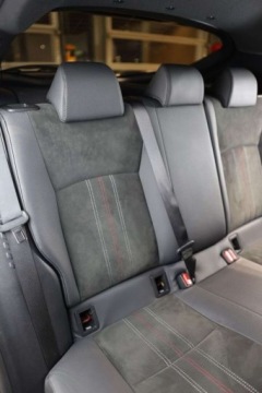 Toyota C-HR I Crossover Facelifting 1.8 Hybrid 122KM 2023 Toyota C-HR 1.8 Hybrid GPF GR Sport 1.8 Hybryda 122KM, zdjęcie 14