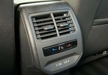 Seat Leon IV Hatchback 1.5 EcoTSI 150KM 2024 Seat Leon Sportstourer Style Pakiety, Wirtualny kokpit, Podgrzewane fotele, zdjęcie 33