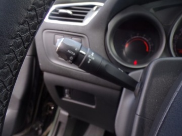 Citroen C4 II Hatchback 5d 1.6 e-HDi 114KM 2014 CITROEN C4 1.6 E-HDI AUTO Z NIEMIEC ZAMIANA, zdjęcie 17