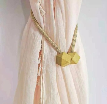 ПРЯЖКА КРЕПЛЕНИЕ ШТОР МАГНИТНАЯ ГЕОМЕТРИЧЕСКАЯ ЭЛАСТИЧНАЯ КРЫШКА