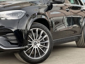 Mercedes GLE V167 SUV Facelifting 2.0 300d 269KM 2025 MERCEDES-BENZ GLE 300 d 4-Matic AMG Line 2.0 (269KM) 2025, zdjęcie 1