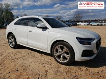 Audi Q8 2023, 3.0L, 4x4, PREMIUM, od ubezpieczalni