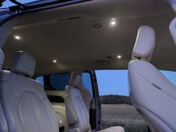 Chrysler Pacifica II 3.6 V6 291KM 2021 CHRYSLER GRAND VOYAGER = PACIFICA 3,6 V6, zdjęcie 25