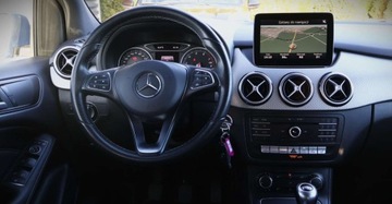 Mercedes Klasa B W246 Sports Tourer Facelifting 1.6 180 BlueEFFICIENCY Edition 122KM 2016 Mercedes-Benz Klasa B (Nr.024) 1.6 122 KM Nawigacja Kliamtyzacja Parktron, zdjęcie 10