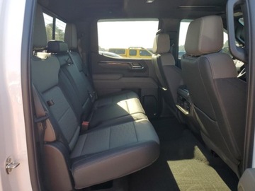 Chevrolet Silverado II 2024 Chevrolet Silverado 2024, 6.2L, 4x4, K1500 ZR2, porysowany lakier 6.2 420KM, zdjęcie 8