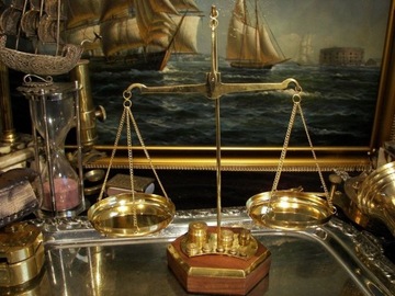 WAGA SZALKOWA MOSIĘŻNA PODSTAWA DREWNO SKLEP APTEKA JUBILER GRAWERUNEk