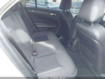 Chrysler 300C II 2019 Chrysler 300 2019r., 3.2l, od ubezpieczalni 3.2 Benzyna 291KM, zdjęcie 7