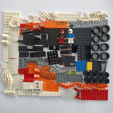 LEGO Speed ​​Racer & Snake Oiler 8158