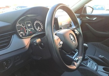 Skoda Scala Hatchback 1.0 TSI 110KM 2021 Skoda Scala Ambition 1,0 TSI 110KM Salon PL ASO VAT-23 Benzyna 110KM, zdjęcie 12