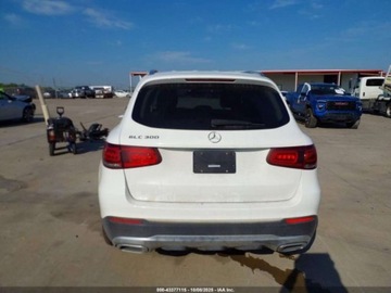 Mercedes GLC C253 2021 Mercedes-Benz GLC 300 Suv 2021 2.0l 2.0 Benzyna 255KM, zdjęcie 4