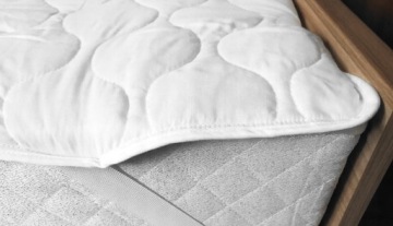 НАМАТРАТС МЕДИЦИНСКИЙ 180х200 АНТИАЛЛЕРГИЧНЫЙ С ЛАСТИКОМ AMW