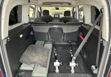 Toyota 2020 Toyota Proace City Verso 1.2 BENZ Przystosowany dla nie pelnosprawnych 2, zdjęcie 9