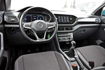 Volkswagen T-Cross 2019 Volkswagen T-Cross Bezwypadkowy / Salon Polska /, zdjęcie 12