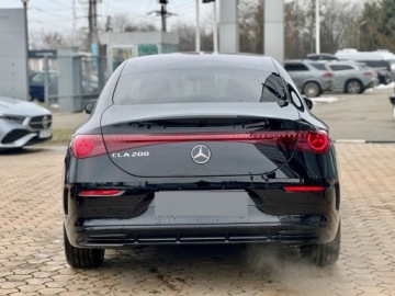 Mercedes CLA C118/X118 2025 MERCEDES-BENZ CLA 200 AMG Line Sedan 1.5 (163KM) 2025, zdjęcie 6