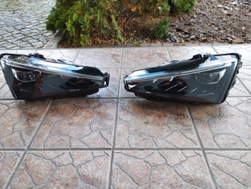 Lampa lewa prawa przód Full LED Skoda Scala 657