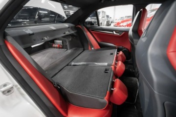 Mercedes Klasa C W205 2013 Mercedes C 63 AMG Performance Edition 1 of 20., zdjęcie 33