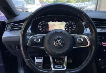 Volkswagen Arteon Fastback 2.0 TDI 240KM 2018 Volkswagen Arteon 2.0 TDI DSG 240 KM bezwypadkowy R-line navi vitrtual, zdjęcie 21