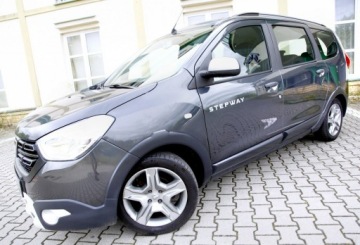 Dacia Lodgy Minivan Facelifting 1.5 dCi 109KM 2018 Dacia Lodgy Navi/Klima/Parktronic/ Tempomat/, zdjęcie 3