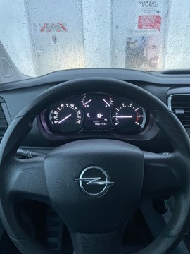 Opel Vivaro C Kombi Long 1.5 120KM 2021 Opel Vivaro HDI-120 Klima 9-osobowy Android/Apple Serwis ASO F-vat 23% 2021, zdjęcie 9