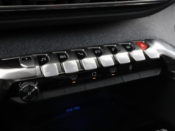 Peugeot 3008 II Plug-In Hybrid HYbrid 225 PHEV 225KM 2020 Peugeot 3008 FV23% PHEV lift półskóra navi, zdjęcie 28