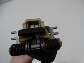 СТОПОР ДВЕРИ ПРАВЫЙ ПЕРЕДНИЙ RENAULT LAGUNA III