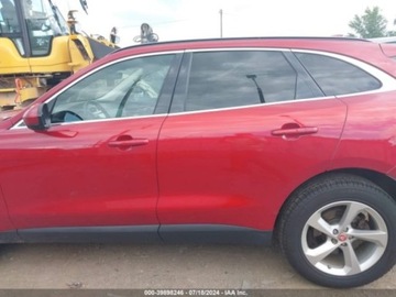 Jaguar F-Pace 2019 Jaguar F-Pace 2019 Jaguar F-PACE 25t Premium AWD 2.0 Benzyna 247KM, zdjęcie 12