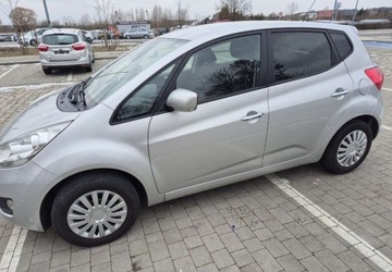 Kia Venga Mikrovan 1.4 DOHC CVVT 90KM 2013 Kia Venga Kia Venga ROK 2013 1.4 Benzyna 90KM, zdjęcie 2