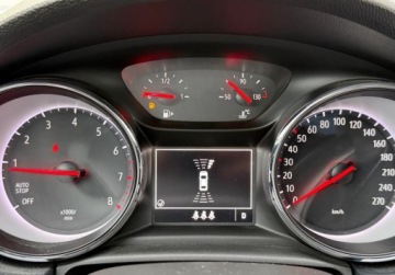 Opel Astra K Hatchback 5d 1.4 Turbo 150KM 2019 Opel Astra Automat, salon Polska, podgrzewane fotele i kierownica 1.4 150KM, zdjęcie 13