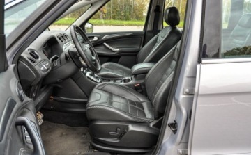 Ford S-Max I Van Facelifting 2.0 Duratorq TDCi DPF 140KM 2011 Ford S-Max 2,0TDCI Automat Lift Skory Bezwypadkowy 7-osobowy 2.0 Diesel, zdjęcie 6
