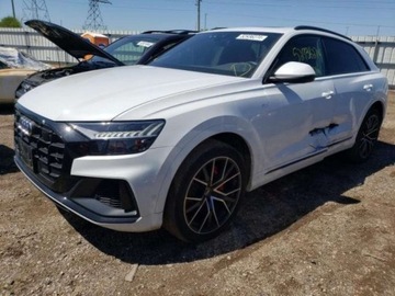 Audi Q8 2022 Audi Q8 2022, 3.0L, 4x4, PREMIUM PLUS S-LINE, od ubezpieczalni 3.0 Benzyna, zdjęcie 5
