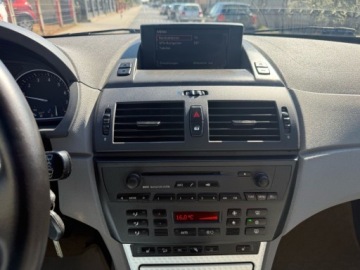 BMW X3 E83 2004 BMW X3 AUTOMAT XENONY JASNE SKORY KLIMATYZACJA PARKTRONIC PANORAMADACH 3.0, zdjęcie 15