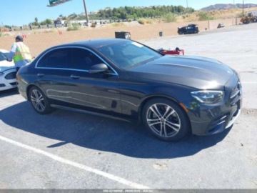 Mercedes Klasa E W213 2021 Mercedes-Benz Klasa E 350 2021 2.0l 2.0 Benzyna 255KM, zdjęcie 6