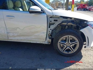 Mercedes GLE V167 2023 Mercedes-Benz GLE 2023 r., 2,0L GLE 450 4MATIC 2.0 Benzyna 352KM, zdjęcie 9