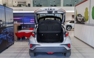 Toyota C-HR I Crossover Facelifting 1.8 Hybrid 122KM 2022 Toyota C-HR 1.8 Hybrid Style 1.8 Hybryda 122KM, zdjęcie 26