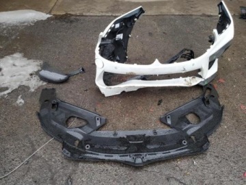 BMW 2022 BMW M8 2022r., 4x4, 4.4L, zdjęcie 6