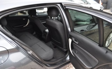 BMW Seria 1 F20-F21 Hatchback 5d 116i 136KM 2013 BMW Seria 1 SPORT Benzyna Nawigacja 1.6 Benzyna 136KM, zdjęcie 16