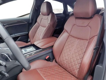 Audi A8 D5 S8 Facelifting 4.0 TFSI 571KM 2022 Audi S8 Audi S8 TFSI 571KM Tiptronic 4.0 Benzyna 571KM, zdjęcie 9