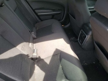 Chrysler 300C II 2023 Chrysler 300 Touring 2023 3.6l 3.6 Benzyna 292KM, zdjęcie 10