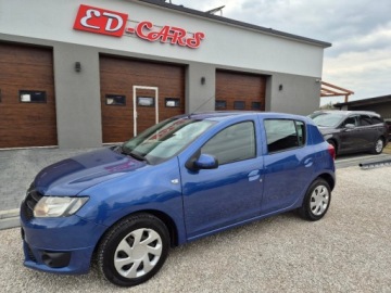 Dacia Sandero II Hatchback 5d 1.2 16V 75KM 2014 Dacia Sandero 2014 Piekna 1.2 benzyna GAZ STAG GWARANCJA 1.2 75KM, zdjęcie 3