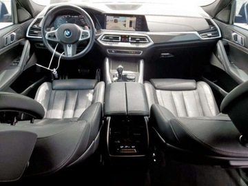 BMW X6 G06 2021 BMW X6 M50I 2021 4.4l 4.4 Benzyna 523KM, zdjęcie 8