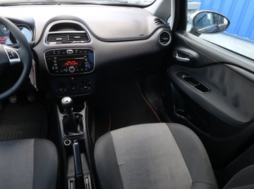 Fiat Punto Punto 2012 Hatchback 3d 1.2 8v 69KM 2014 Fiat Punto 1.2, Klima,ALU, zdjęcie 7