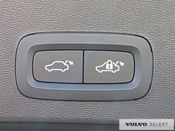 Volvo XC40 Crossover Facelifting 2.0 B3 163KM 2025 Volvo XC 40 FV23 Ultra Dark B3 163KM ACC BLIS 360, zdjęcie 17