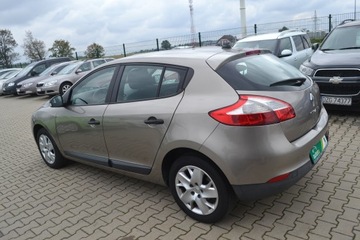 Renault Megane III Hatchback Facelifting 1.6 16v 100KM 2013 Renault Megane z Niemiec ,Opłacona, zdjęcie 5