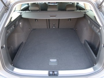 Volkswagen Passat B8 Variant Facelifting 1.5 TSI EVO 150KM 2025 VW Passat 1.5 eTSI ACT, Salon Polska, zdjęcie 13