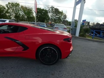 Chevrolet Corvette C7 2022 Chevrolet Corvette 2022, 6.2L, Stingray Coupe 1LT 6.2 Benzyna 490KM, zdjęcie 2