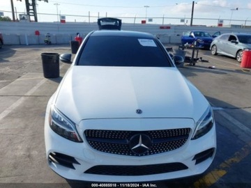 Mercedes Klasa C W205 2019 Mercedes-Benz Klasa C 2019 MERCEDES-BENZ C 300 2.0 Benzyna 255KM, zdjęcie 10