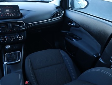 Fiat Tipo II Hatchback Facelifting 1.0 T3 Turbo 100KM 2021 Fiat Tipo 1.0 FireFly, Salon Polska, zdjęcie 7