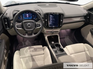 Volvo XC40 Crossover Facelifting 2.0 B3 163KM 2025 Volvo XC 40 VOLVO XC40 B3 Core Benzyna (163+14KM), zdjęcie 37