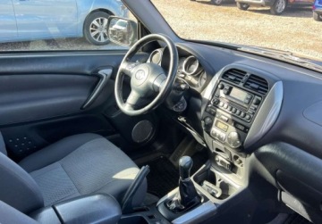 Toyota RAV4 II 2.0 i 16V 150KM 2005 Toyota RAV4 2.0VVT-i 150KM 4x4 Klimatronik Radio CD Stan Bdb OPLACONY 2.0, zdjęcie 15